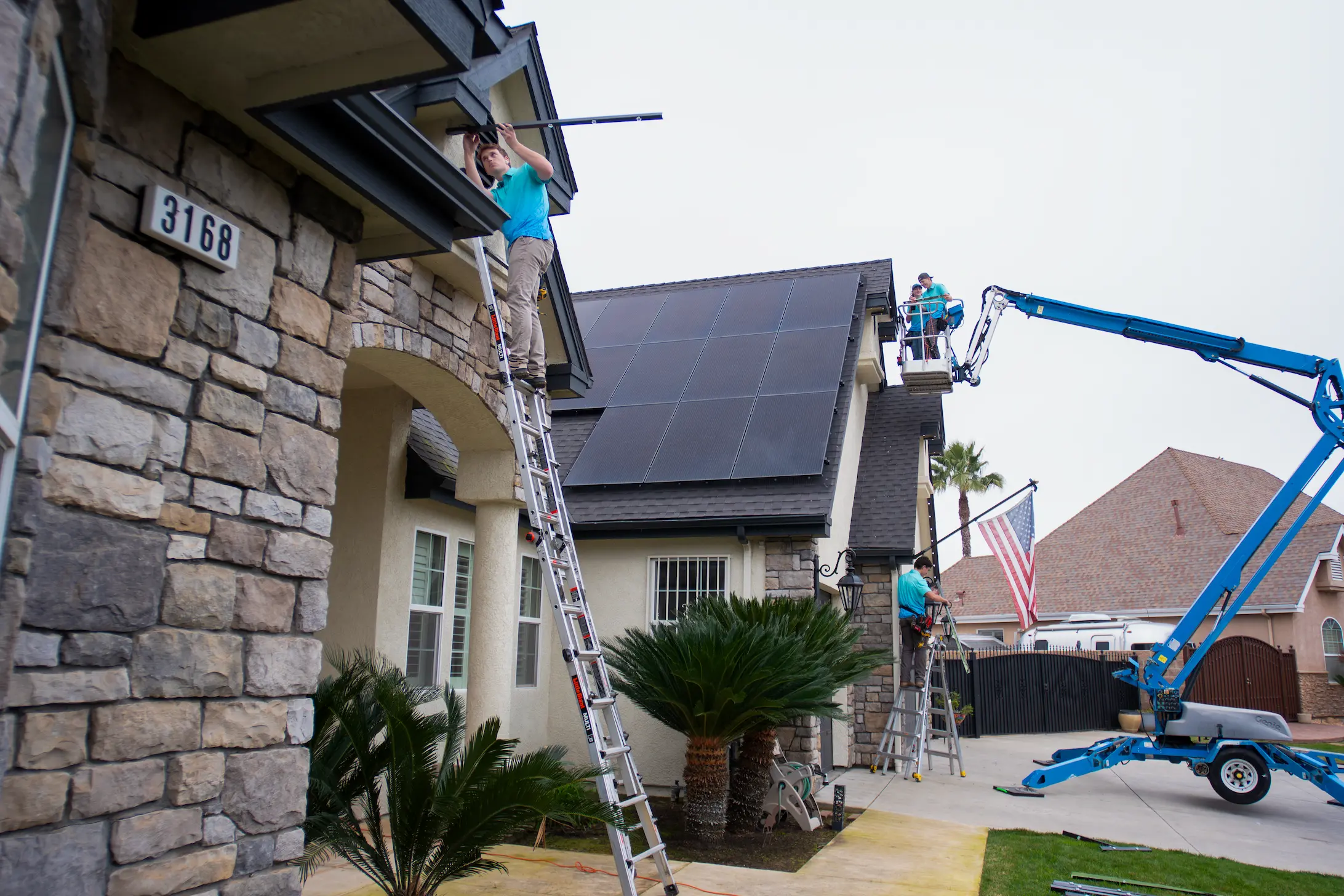 bluEmber outdoor lighting installation