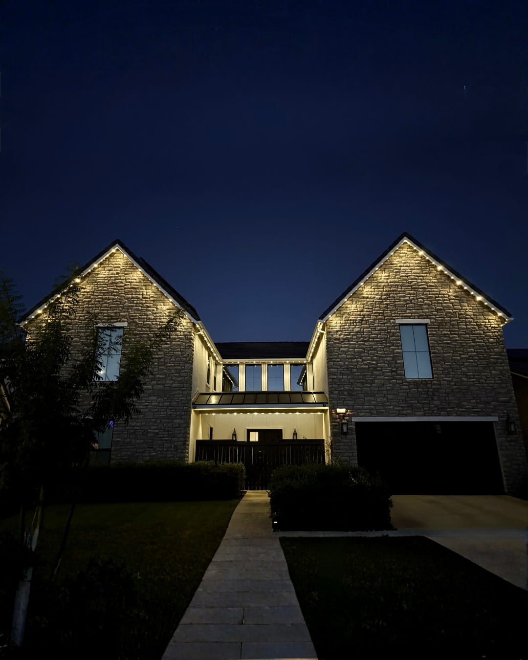 Hidden wire, professional install. — Accent Lighting by bluEmber